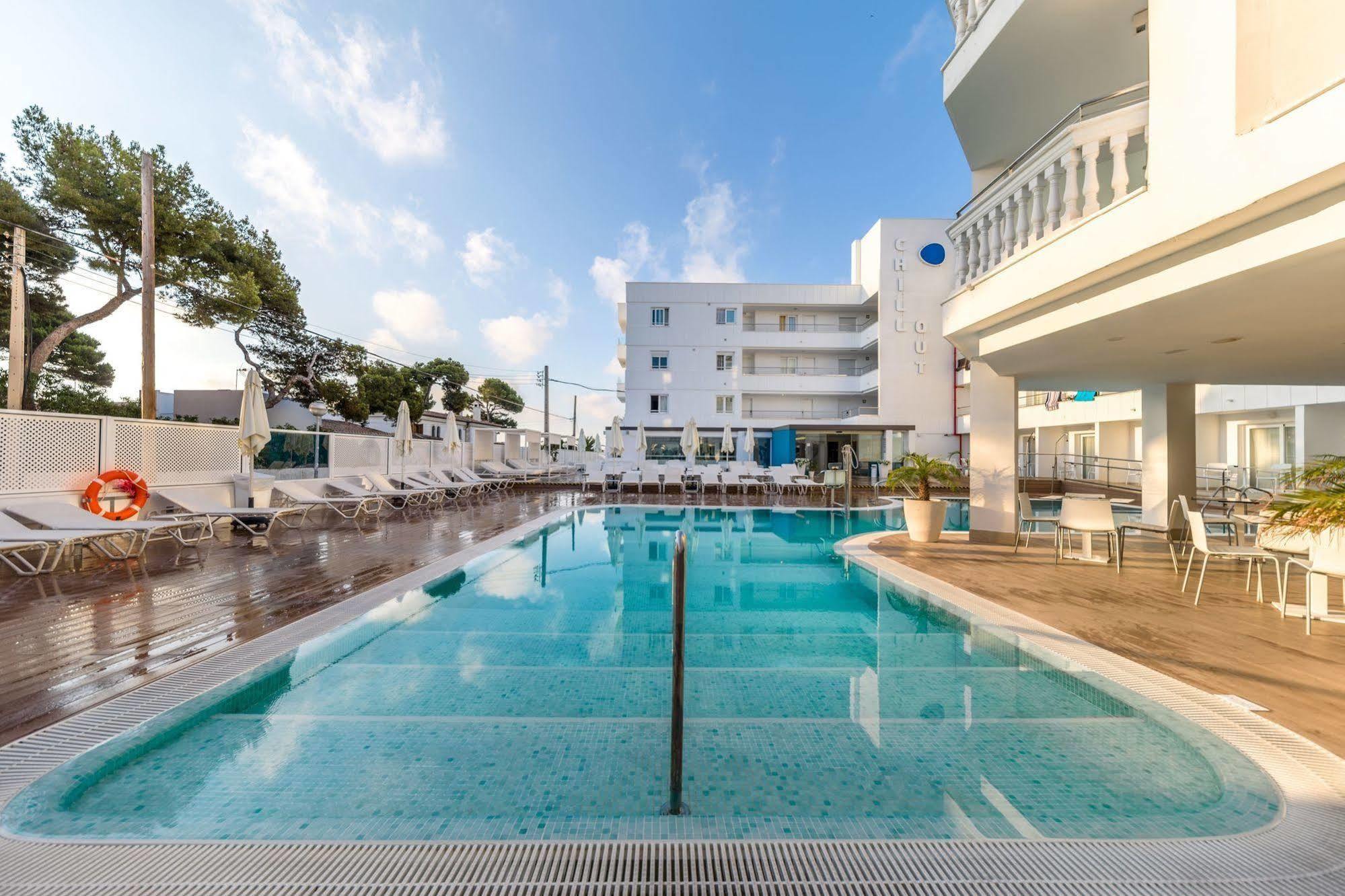 Welikehotel Triton Beach (Adults Only) Cala Ratjada  Bagian luar foto